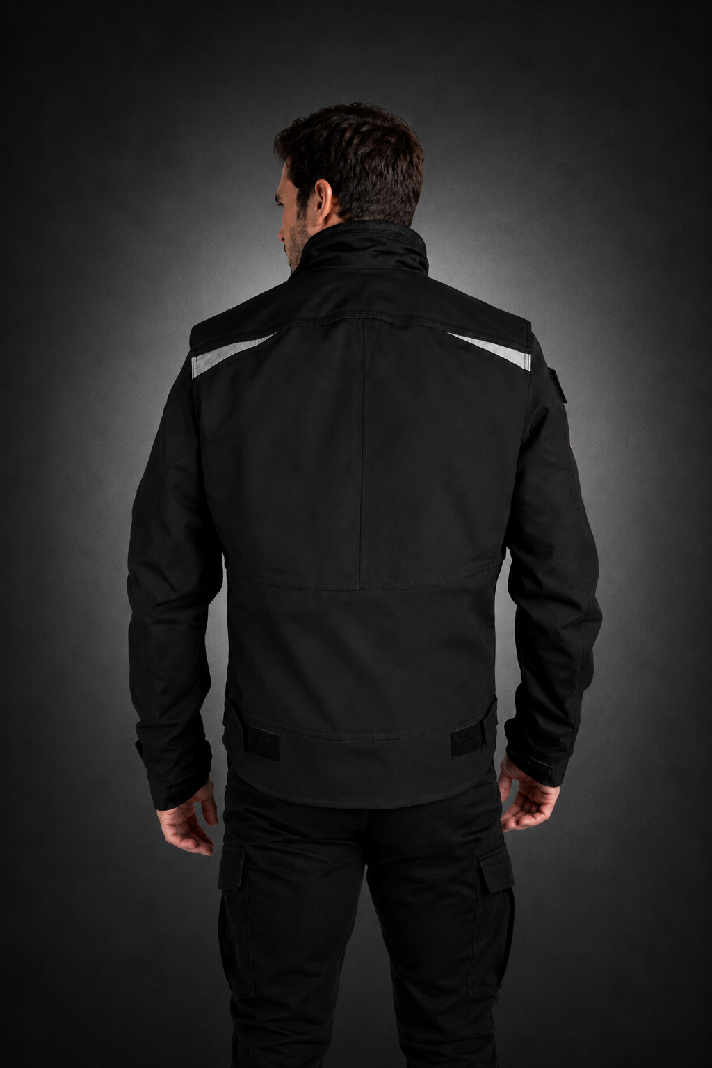 Chaqueta TitanGuard™ K105 2.0 (¡Descuento Solo Hoy!)🔥